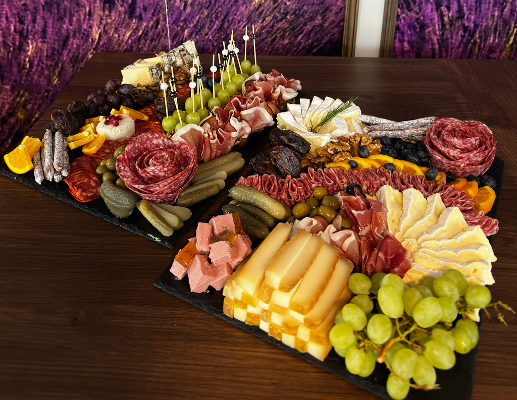 Grand Plateau de Fromage et de Charcuterie 30 Personen